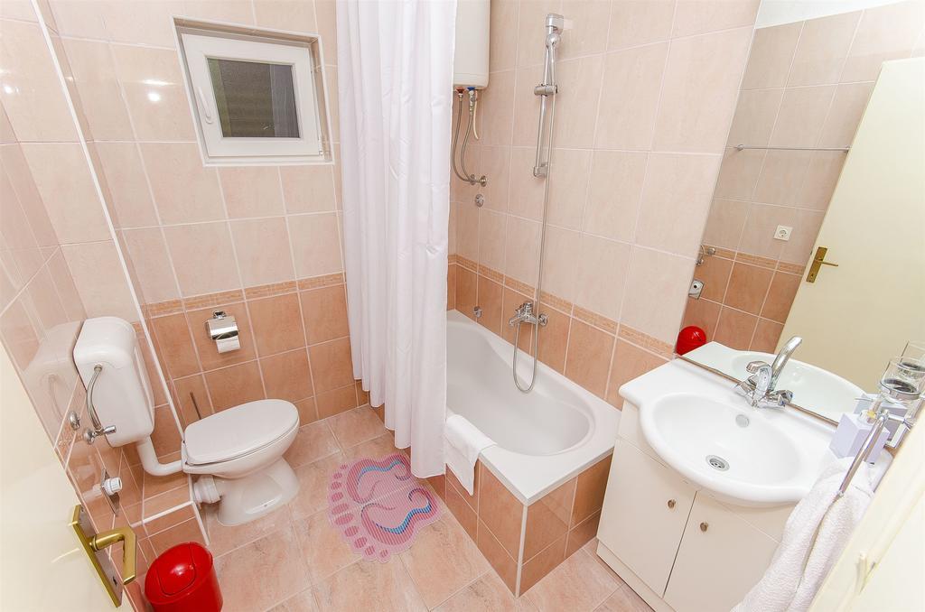Apartments Kunac Podgora Εξωτερικό φωτογραφία